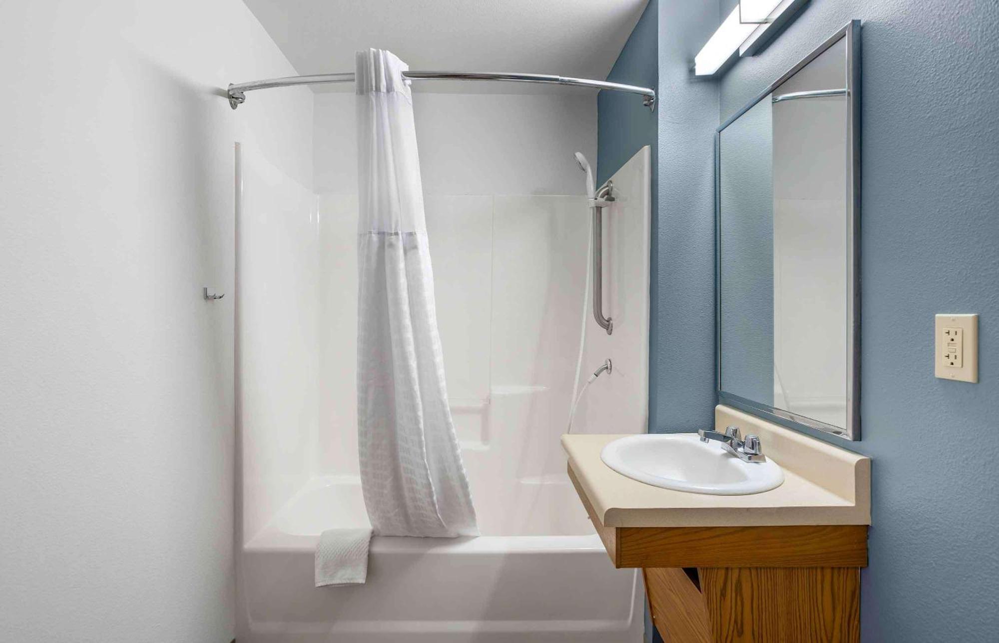 Extended Stay America Select Suites - Orlando - East Eksteriør billede